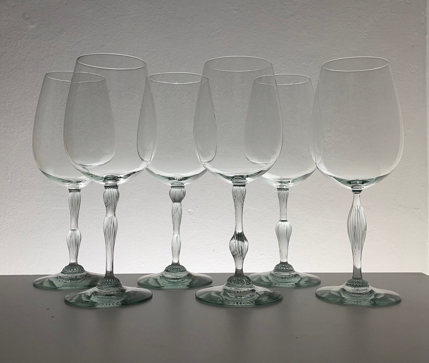 Wine glasses-6 pieces